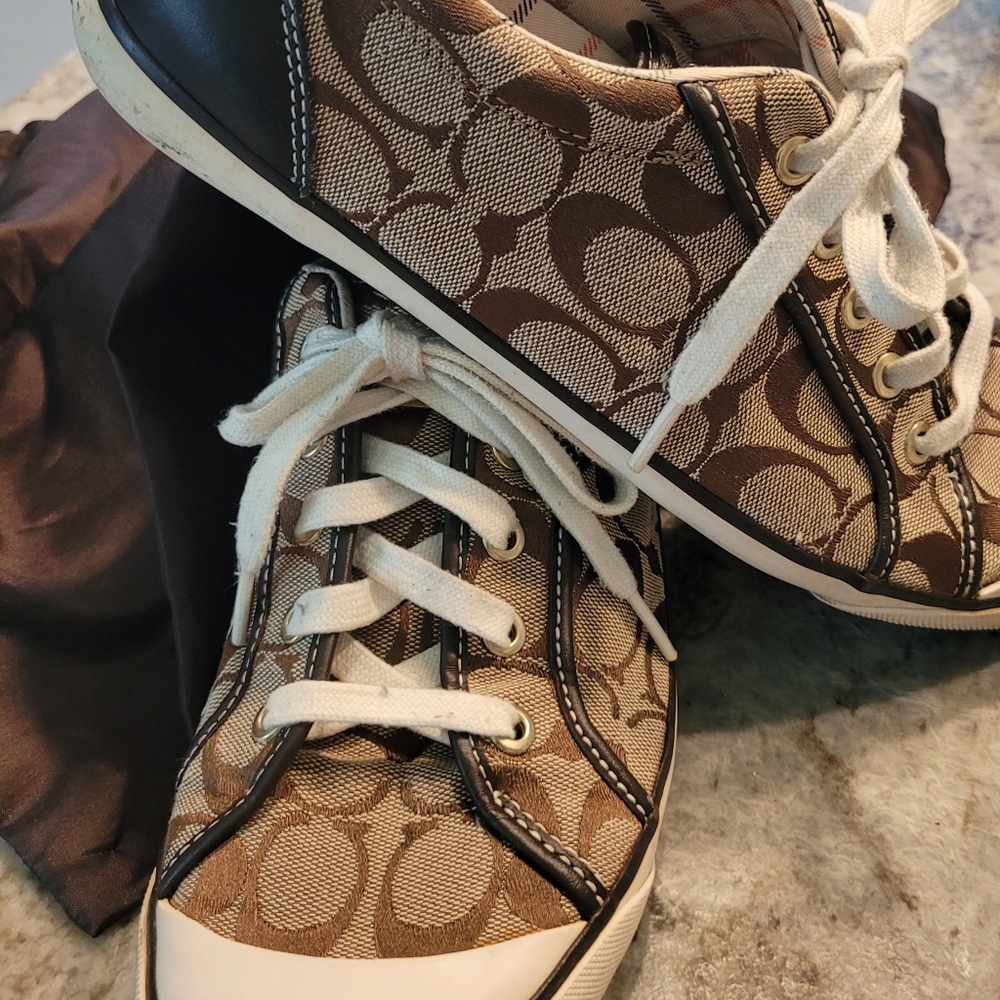 Coach sneakers size 11